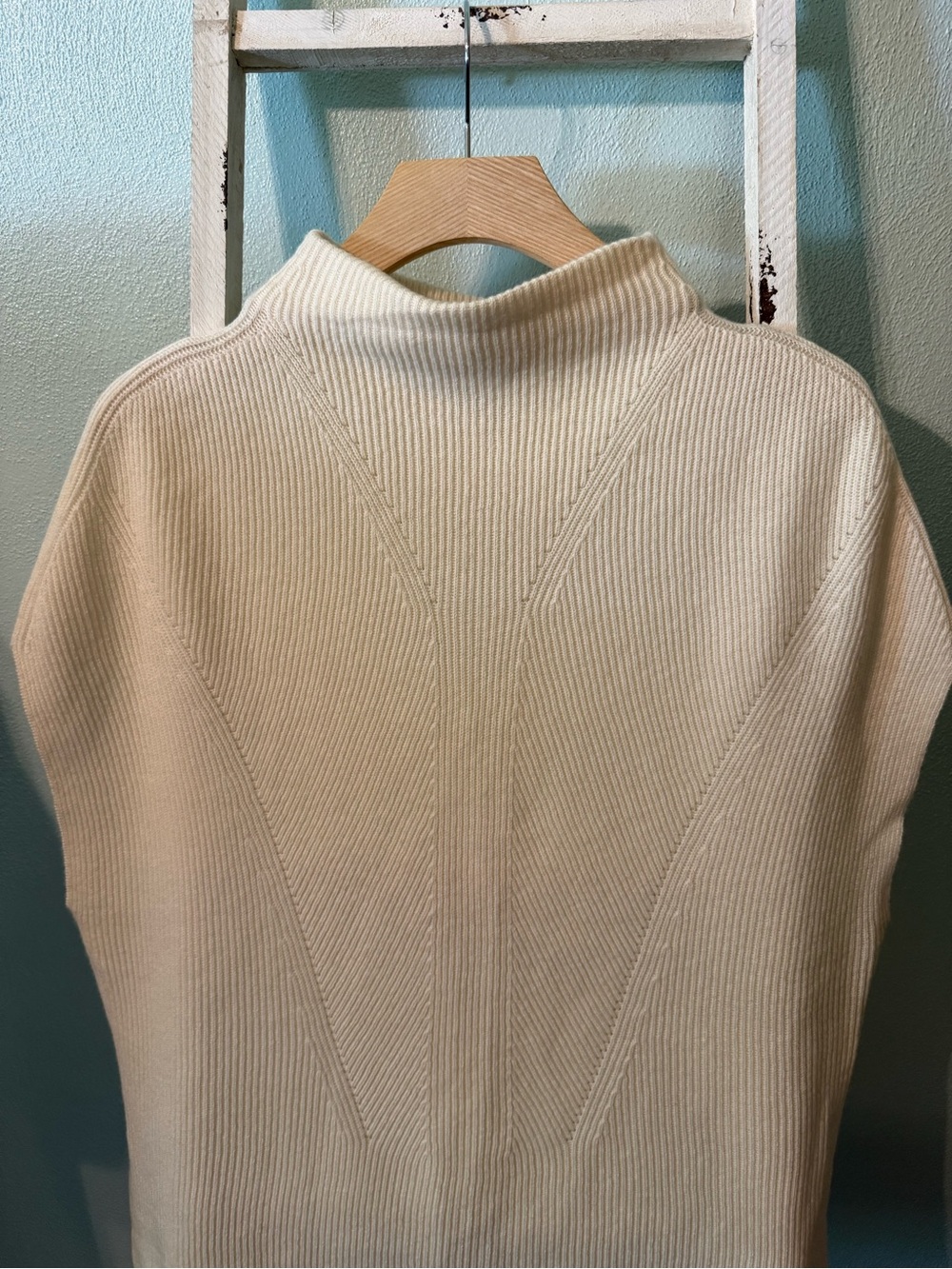 VINCE Wool Cashmere Sleeveless Turtleneck Mockneck Sweater Cream Size s Women - Picture 2 of 7